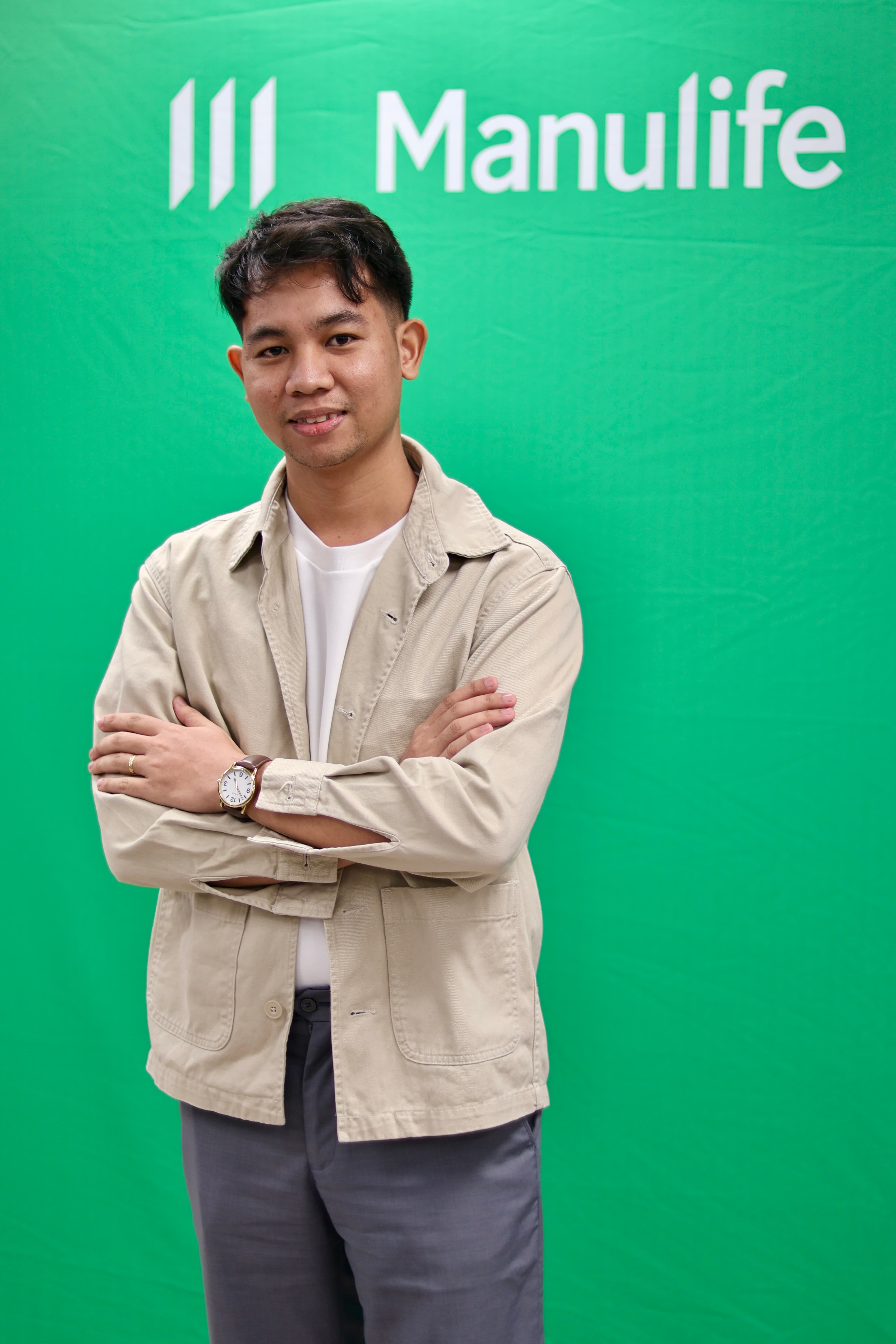 Allan with Manulife Backdrop